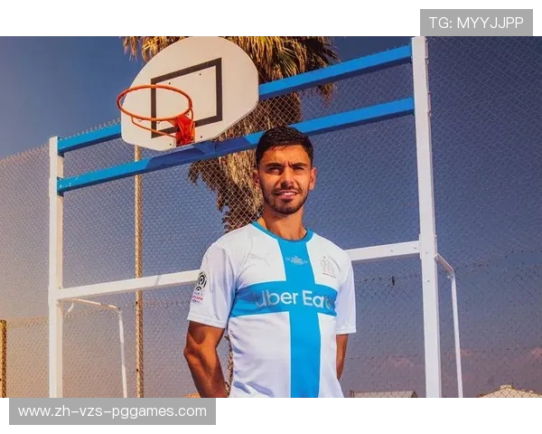 马赛本赛季球衣的设计灵感与元素解析 马赛本赛季球衣的设计灵感与元素解析