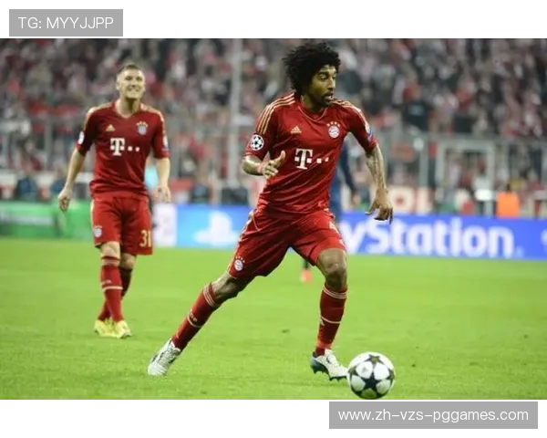 从后卫到教练队报透露丹特将回归拜仁出任二队主教练